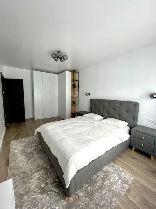 Râmnicu Vâlcea Illy Home מראה חיצוני תמונה